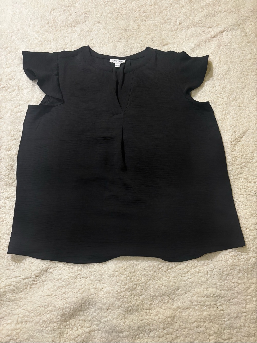 Cupio Black Flutter Sleeve Split-Neck Women's Top0358